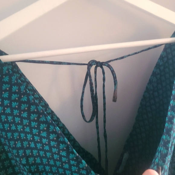 Kimono Style Dress - Picture 12 of 13